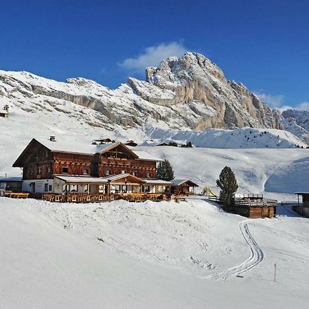 منزل الضيف Santa Cristina Val Gardena  في Rifugio Fermeda Hutte المظهر الخارجي الصورة