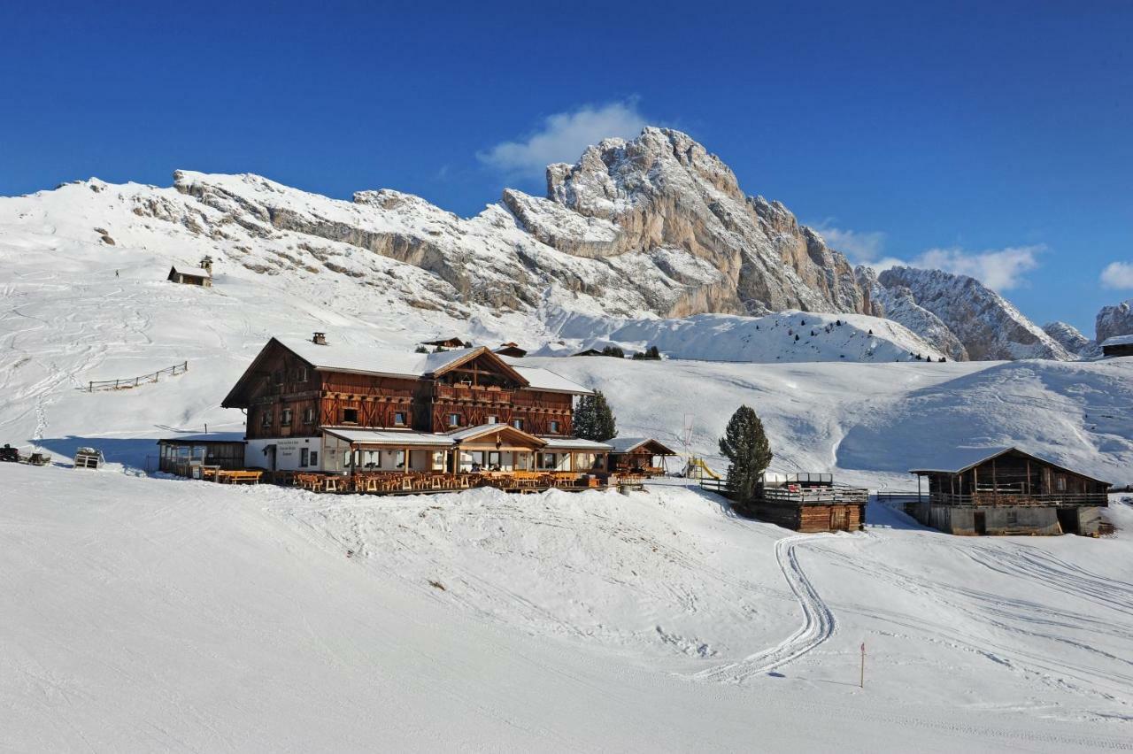 منزل الضيف Santa Cristina Val Gardena  في Rifugio Fermeda Hutte المظهر الخارجي الصورة