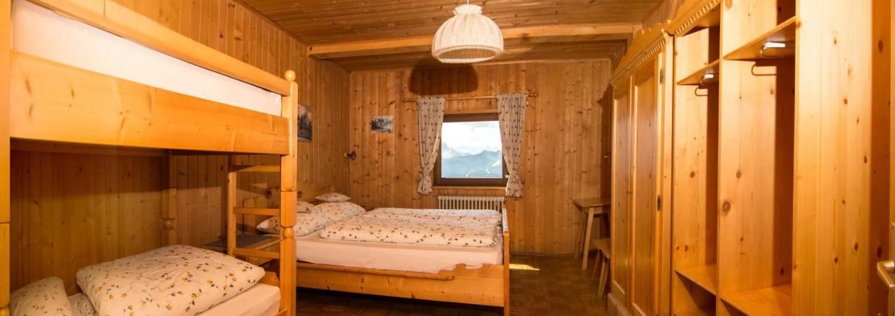 منزل الضيف Santa Cristina Val Gardena  في Rifugio Fermeda Hutte المظهر الخارجي الصورة