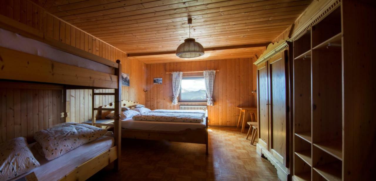 منزل الضيف Santa Cristina Val Gardena  في Rifugio Fermeda Hutte المظهر الخارجي الصورة