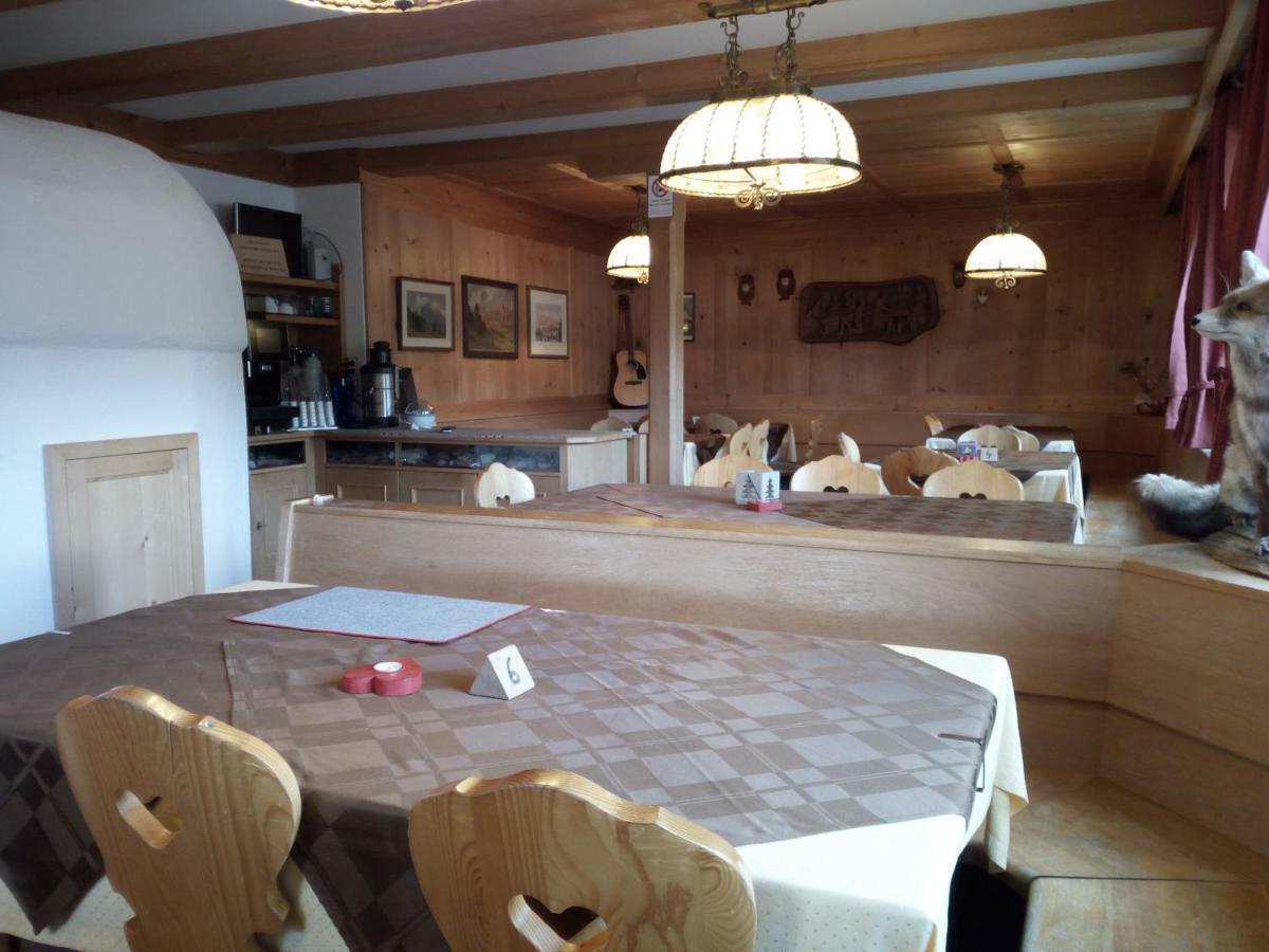 منزل الضيف Santa Cristina Val Gardena  في Rifugio Fermeda Hutte المظهر الخارجي الصورة